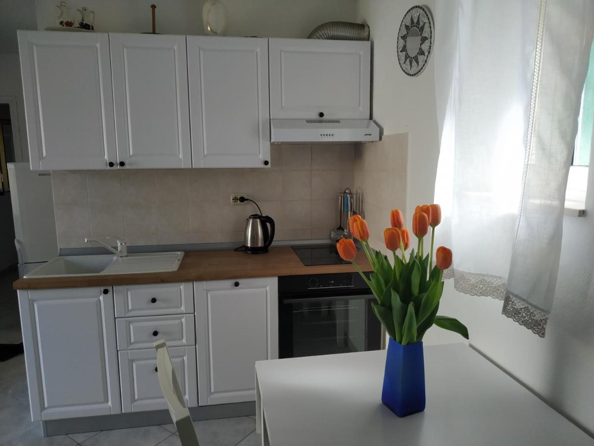 Apartment Zdenka Veli Lošinj Εξωτερικό φωτογραφία