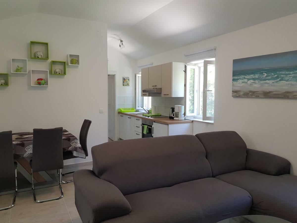Apartment Zdenka Veli Lošinj Εξωτερικό φωτογραφία