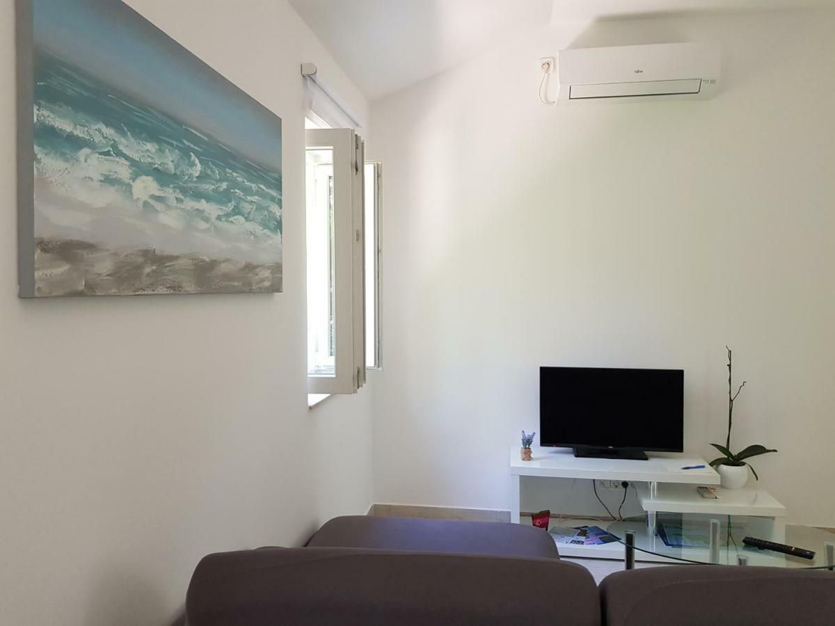 Apartment Zdenka Veli Lošinj Εξωτερικό φωτογραφία