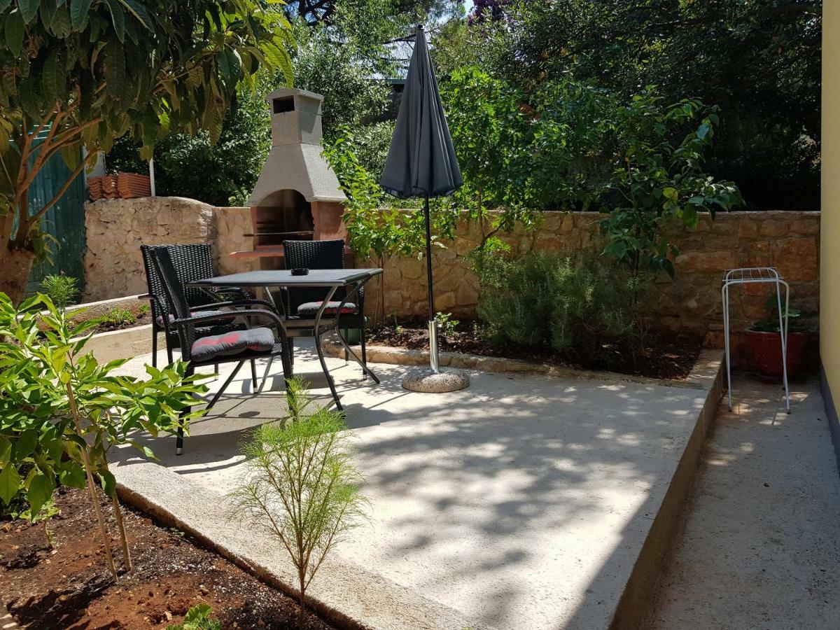 Apartment Zdenka Veli Lošinj Εξωτερικό φωτογραφία